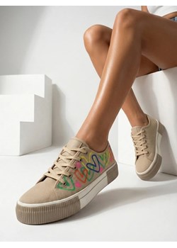 Royalfashion Trampki damskie z printem Sercess ze sklepu royalfashion.pl w kategorii Trampki damskie - zdjęcie 188887010