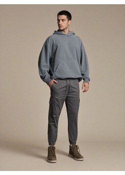 Sinsay - Spodnie jogger cargo - szary ze sklepu Sinsay w kategorii Spodnie męskie - zdjęcie 188890184