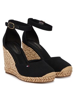 Espadryle Tommy Hilfiger Flag High Wedge Espad Closed Toe FW0FW09225 Czarny ze sklepu eobuwie.pl w kategorii Espadryle damskie - zdjęcie 188896512