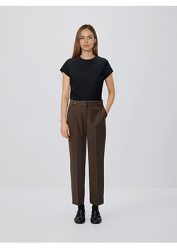 Reserved - Spodnie w kant - brązowy ze sklepu Reserved w kategorii Spodnie damskie - zdjęcie 188906653