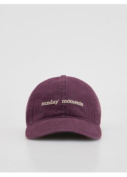 Reserved - Czapka z daszkiem - ciemnofioletowy ze sklepu Reserved w kategorii Czapki z daszkiem damskie - zdjęcie 188906963