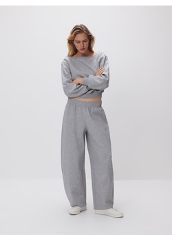 Reserved - Spodnie dresowe barrel - jasnoszary ze sklepu Reserved w kategorii Spodnie damskie - zdjęcie 188907562