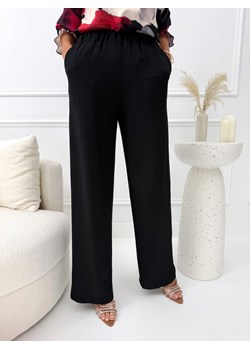 Czarne Spodnie Damskie z Szerokimi Nogawkami ze sklepu ModnaKiecka.pl w kategorii Spodnie damskie - zdjęcie 188916453