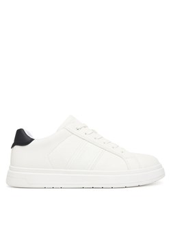 Sneakersy Calvin Klein Low Cut Lace-Up V3X9-83293-1355 D Biały ze sklepu eobuwie.pl w kategorii Buty sportowe dziecięce - zdjęcie 188918004
