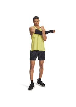 Męskie spodenki do biegania Under Armour Launch Pro 7\" Prtd Short - szare ze sklepu Sportstylestory.com w kategorii Spodenki męskie - zdjęcie 188921521
