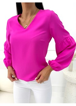 Fuksjowa Elegancka Bluzka z Dekoltem V ze sklepu ModnaKiecka.pl w kategorii Bluzki damskie - zdjęcie 188923791