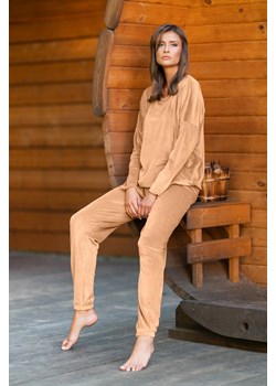 Juga komplet damski długi rękaw, długie spodnie ze sklepu italianfashion w kategorii Komplety i garnitury damskie - zdjęcie 188925641