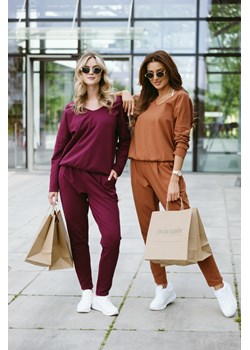 Karina komplet dresowy damski długi rękaw, długie spodnie ze sklepu italianfashion w kategorii Komplety i garnitury damskie - zdjęcie 188925781
