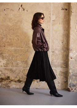 Mohito - Plisowana czarna spódnica midi - czarny ze sklepu Mohito w kategorii Spódnice - zdjęcie 188928672