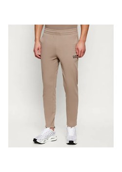 EA7 Spodnie dresowe | Slim Fit ze sklepu Gomez Fashion Store w kategorii Spodnie męskie - zdjęcie 188934024