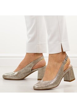 Złote ażurowe czółenka damskie na słupku Potocki 12582 ze sklepu suzana.pl w kategorii Czółenka - zdjęcie 188936560