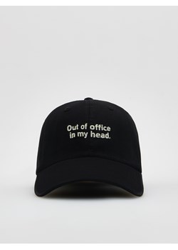 Reserved - Czapka z haftem - czarny ze sklepu Reserved w kategorii Czapki z daszkiem damskie - zdjęcie 188936903