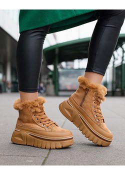 Royalfashion Damskie sznurowane buty a'la śniegowce na platformie w kolorze camel Neatesa ze sklepu royalfashion.pl w kategorii Śniegowce damskie - zdjęcie 188938443
