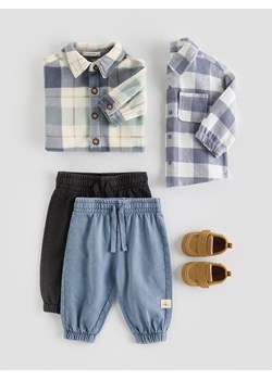 Reserved - Bawełniane spodnie - niebieski ze sklepu Reserved w kategorii Spodnie i półśpiochy - zdjęcie 188939664