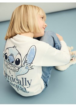 Reserved - Koszulka z nadrukiem na plecach Lilo i Stitch - złamana biel ze sklepu Reserved w kategorii Bluzki dziewczęce - zdjęcie 188939971