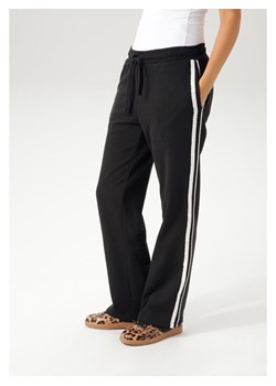Aniston Spodnie dresowe w kolorze czarnym ze sklepu Limango Polska w kategorii Spodnie damskie - zdjęcie 188948083