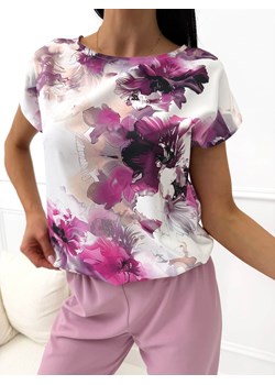 Kremowa Bluzeczka w Różowy Wzór ze sklepu ModnaKiecka.pl w kategorii Bluzki damskie - zdjęcie 188954070