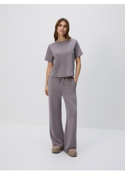 Reserved - Spodnie z szeroką nogawką - brązowy ze sklepu Reserved w kategorii Spodnie damskie - zdjęcie 188954794