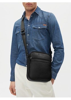 Gino Rossi Saszetka GIN-M-002-07 Czarny ze sklepu MODIVO w kategorii Torby męskie - zdjęcie 188956880