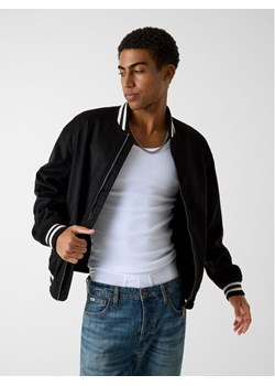 Guess Jeans Kurtka przejściowa 180532 Czarny Classic Fit ze sklepu MODIVO w kategorii Kurtki męskie - zdjęcie 188956914