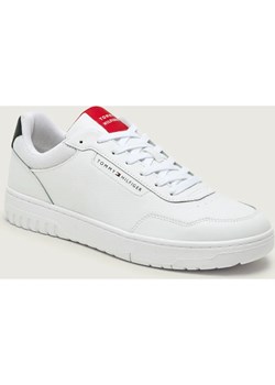 Tommy Hilfiger Skórzane sneakersy BASKET CORE LITE LTH ze sklepu Gomez Fashion Store w kategorii Buty sportowe męskie - zdjęcie 188966402