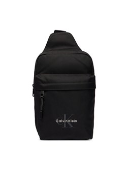 Calvin Klein Saszetka Bold Sling LV04D3300G Czarny ze sklepu MODIVO w kategorii Torby męskie - zdjęcie 188967532