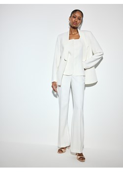 Mohito - Spodnie flare - kremowy ze sklepu Mohito w kategorii Spodnie damskie - zdjęcie 188970224