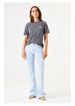 Garcia Koszulka w kolorze szarym ze sklepu Limango Polska w kategorii Bluzki damskie - zdjęcie 188978233