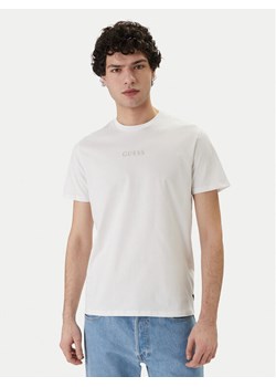 Guess T-Shirt M6GI27 K3249 Biały Regular Fit ze sklepu MODIVO w kategorii T-shirty męskie - zdjęcie 188979781