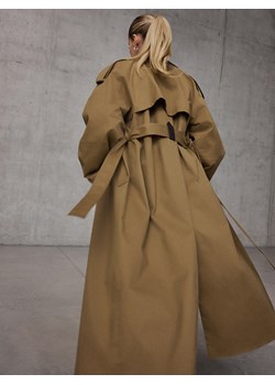 Mohito - Trencz z paskiem - ciemnobrązowy ze sklepu Mohito w kategorii Płaszcze damskie - zdjęcie 188980282