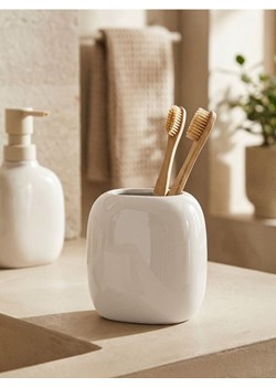 Sinsay - Pojemnik na szczoteczki do zębów - beżowy ze sklepu Sinsay w kategorii Przybory łazienkowe - zdjęcie 188981370