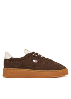 Sneakersy Tommy Hilfiger The Greenwich Edge Max Suede EN0EN02989 Brązowy ze sklepu eobuwie.pl w kategorii Buty sportowe damskie - zdjęcie 188983652