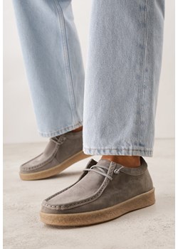 Ciemnobeżowe Zamszowe Półbuty ze Skórzaną Wkładką i Ozdobnymi Przeszyciami Olenos ze sklepu born2be.pl w kategorii Półbuty damskie - zdjęcie 188997751