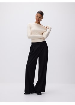 Reserved - Bluzka z ozdobnym marszczeniem - kremowy ze sklepu Reserved w kategorii Bluzki damskie - zdjęcie 188998291