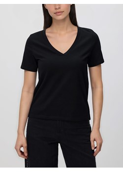 Reserved - T-shirt regular z dekoltem V - czarny ze sklepu Reserved w kategorii Bluzki damskie - zdjęcie 189001264