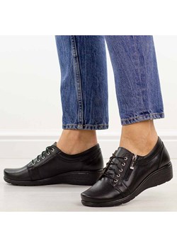 Czarne Polskie półbuty damskie Gregors 759 ze sklepu suzana.pl w kategorii Półbuty damskie - zdjęcie 189010032