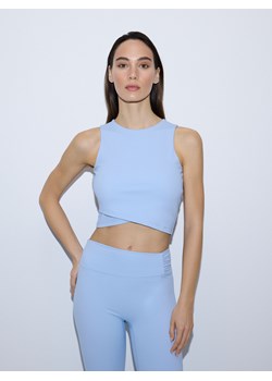 Reserved - Krótki top z zakładkami - jasnoniebieski ze sklepu Reserved w kategorii Bluzki damskie - zdjęcie 189010372