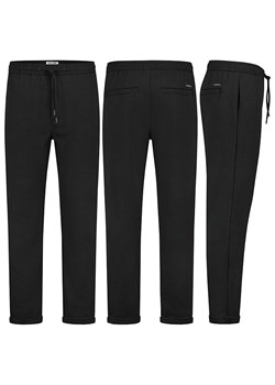 Eight2Nine Spodnie chino w kolorze czarnym ze sklepu Limango Polska w kategorii Spodnie męskie - zdjęcie 189017863