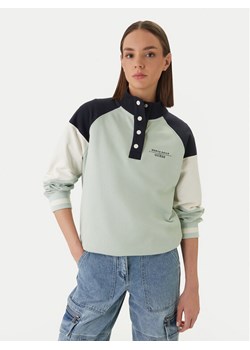 Guess Bluza GUESS x NORTH SAILS W6GQ12 K3481 Zielony Regular Fit ze sklepu MODIVO w kategorii Bluzy damskie - zdjęcie 189020972