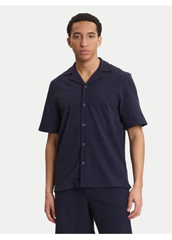 Guess Koszula M6GP10 K3079 Granatowy Regular Fit ze sklepu MODIVO w kategorii Koszule męskie - zdjęcie 189020981