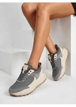 Royalfashion Sneakersy damskie z ociepleniem Zoru ze sklepu royalfashion.pl w kategorii Buty sportowe damskie - zdjęcie 189022373
