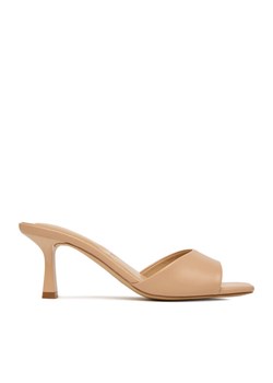 Klapki JENNY CEO-CD25-050 Beżowy ze sklepu eobuwie.pl w kategorii Klapki damskie - zdjęcie 189030960