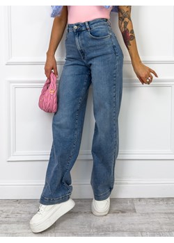 SPODNIE JEANSOWE STRAIGHT GRANATOWE ze sklepu olika.com.pl w kategorii Jeansy damskie - zdjęcie 189033580