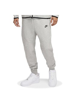 Spodnie męskie Nike Tech BV2671-063 - szare ze sklepu streetstyle24.pl w kategorii Spodnie męskie - zdjęcie 189036922