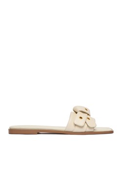 Badura Klapki EO-ANDI-V2230-63 Écru ze sklepu MODIVO w kategorii Klapki damskie - zdjęcie 189038554