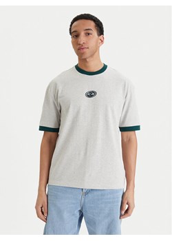 DC Shoes T-Shirt The Score EDYKT03538 Szary Regular Fit ze sklepu MODIVO w kategorii T-shirty męskie - zdjęcie 189038613