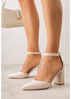 Beżowe Klasyczne Czółenka na Słupku z Noskiem w Szpic i Paskiem Tenoris ze sklepu born2be.pl w kategorii Czółenka - zdjęcie 189039970