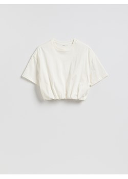 Reserved - Krótki t-shirt z marszczeniem - złamana biel ze sklepu Reserved w kategorii Bluzki damskie - zdjęcie 189042082