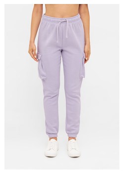 Bench Spodnie dresowe "Liat" w kolorze fioletowym ze sklepu Limango Polska w kategorii Spodnie damskie - zdjęcie 189052843