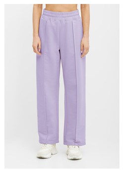 Bench Spodnie dresowe "Alba" w kolorze fioletowym ze sklepu Limango Polska w kategorii Spodnie damskie - zdjęcie 189053090